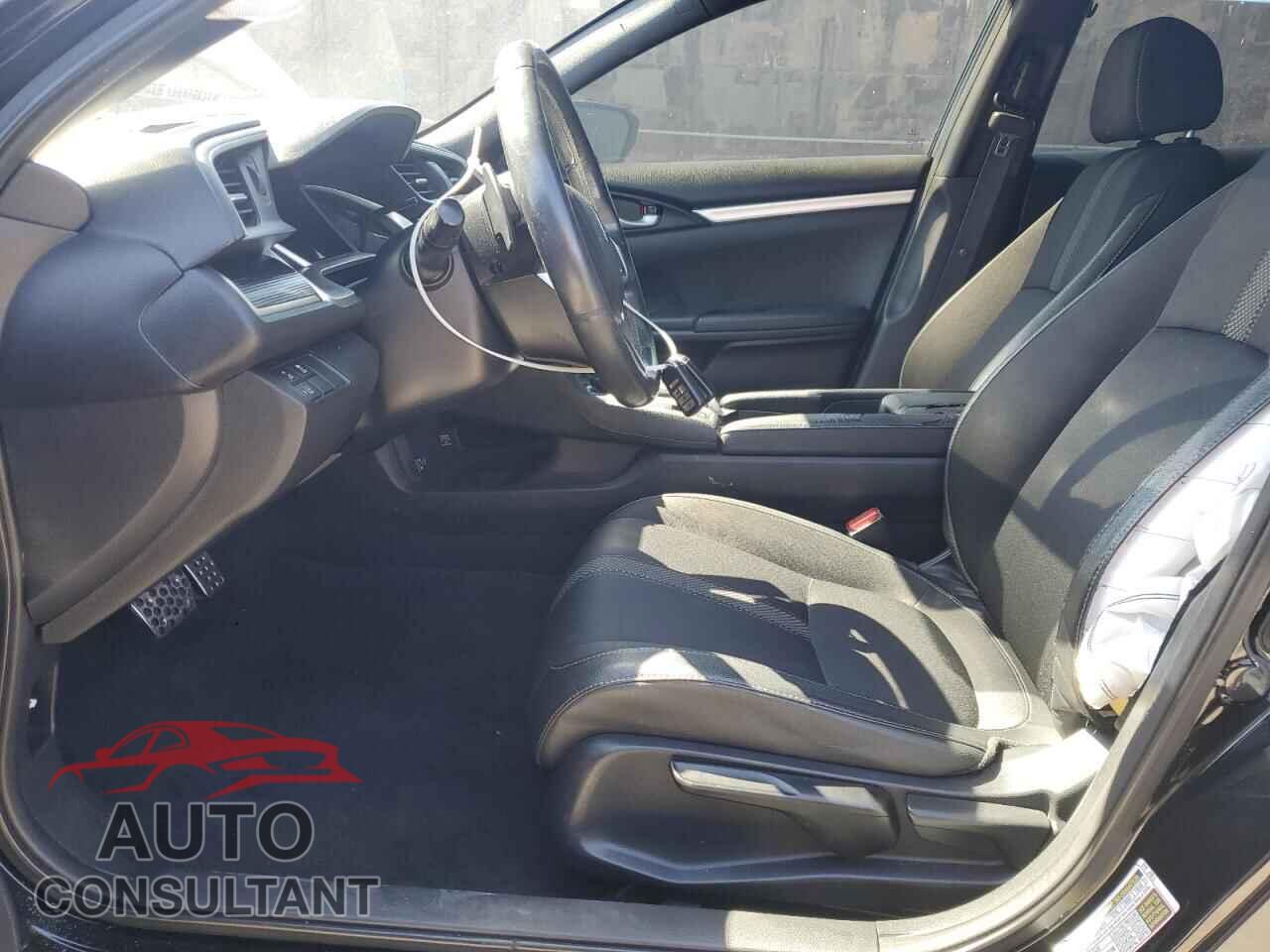 HONDA CIVIC 2019 - 2HGFC2F84KH559318