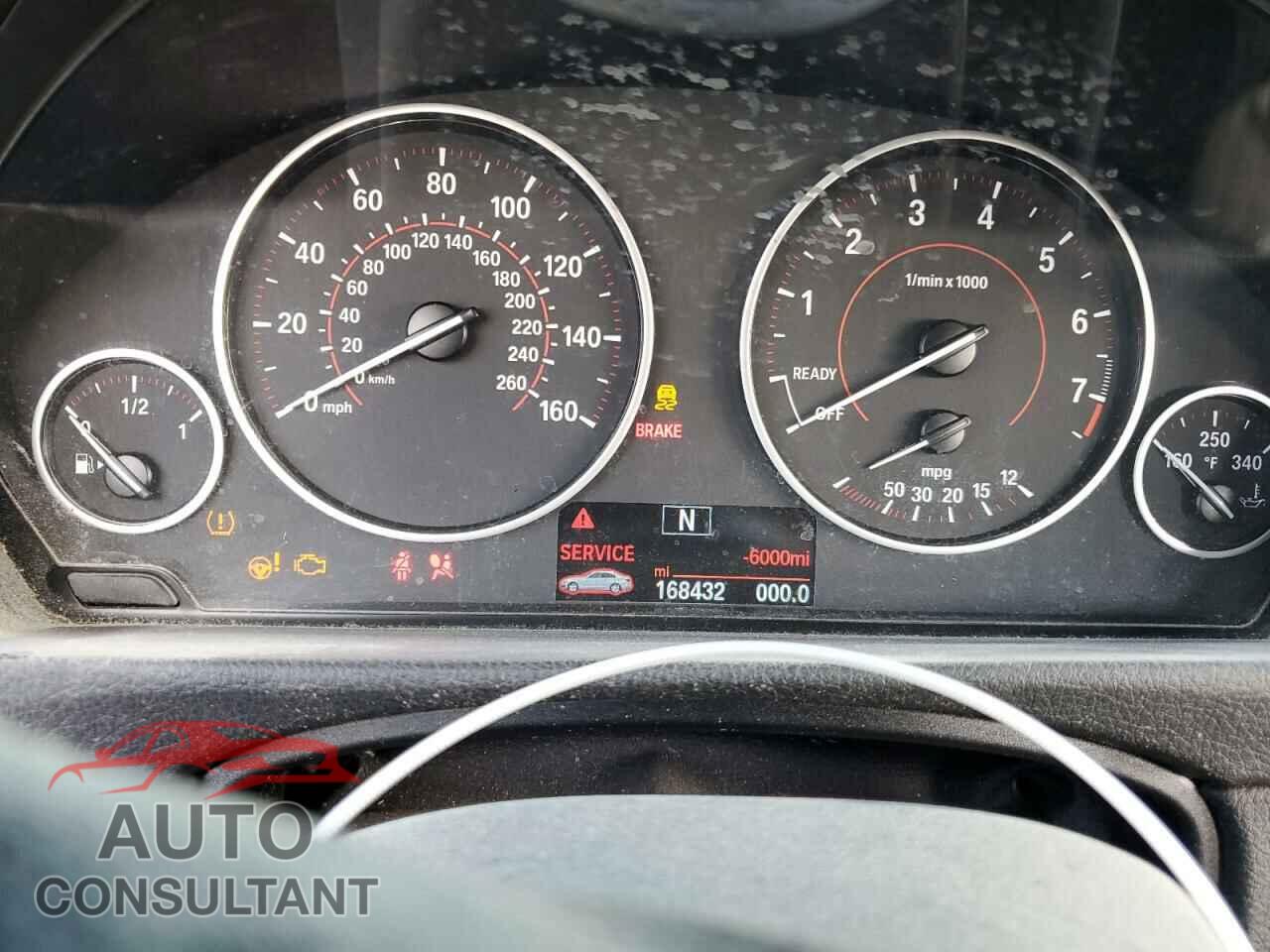 BMW 3 SERIES 2015 - WBA3A5C54FP605263