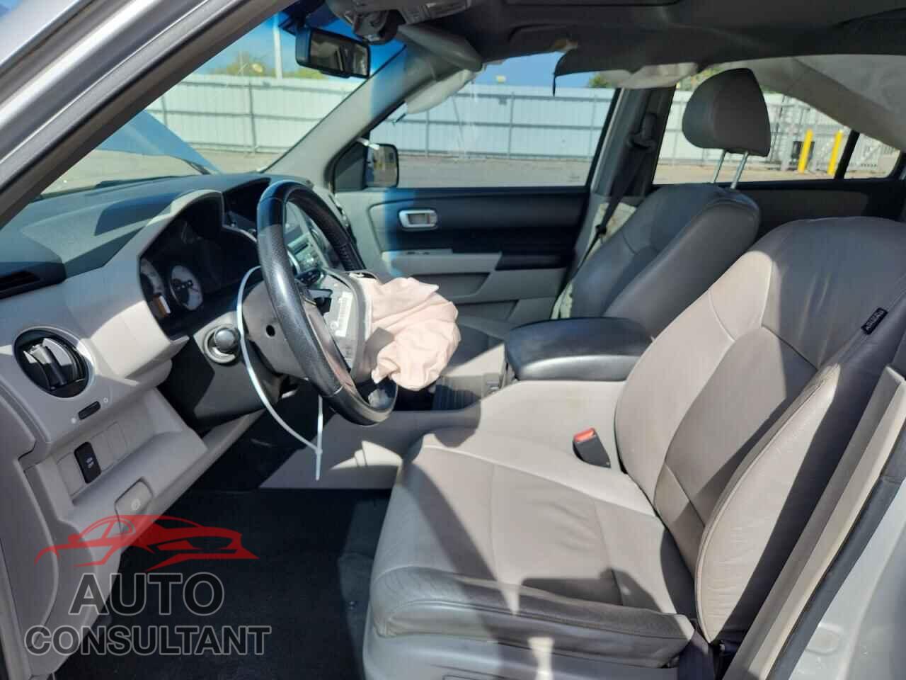 HONDA PILOT 2009 - 5FNYF48569B044303