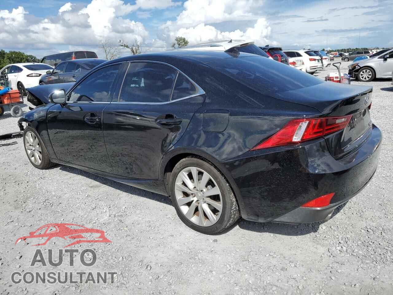 LEXUS IS 2014 - JTHBF1D25E5034811