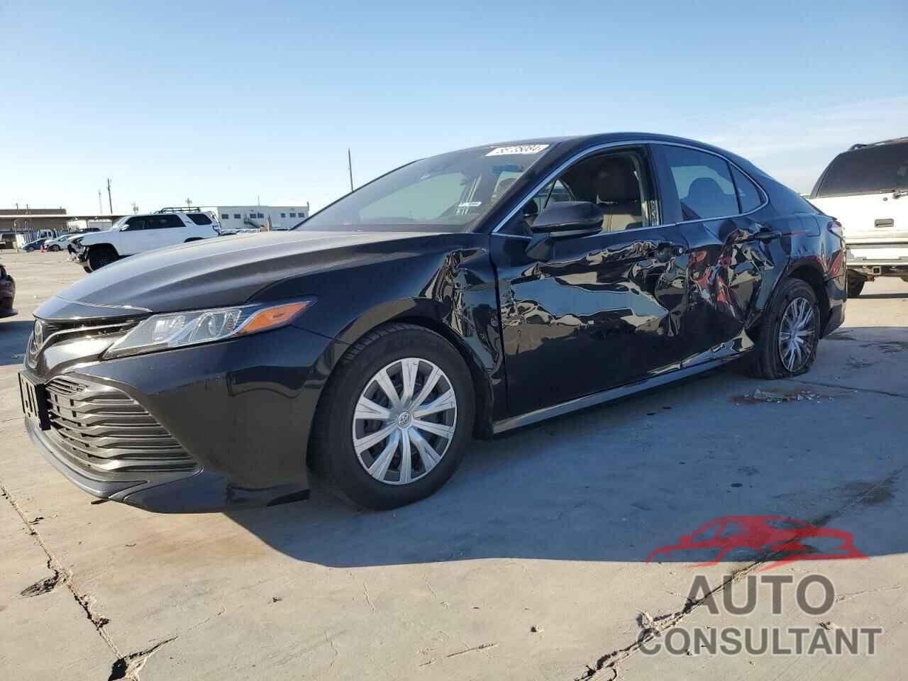 TOYOTA CAMRY 2018 - 4T1B11HK7JU627446