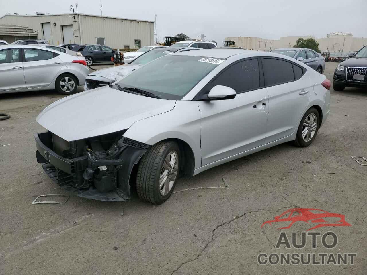 HYUNDAI ELANTRA 2020 - 5NPD84LF0LH500930