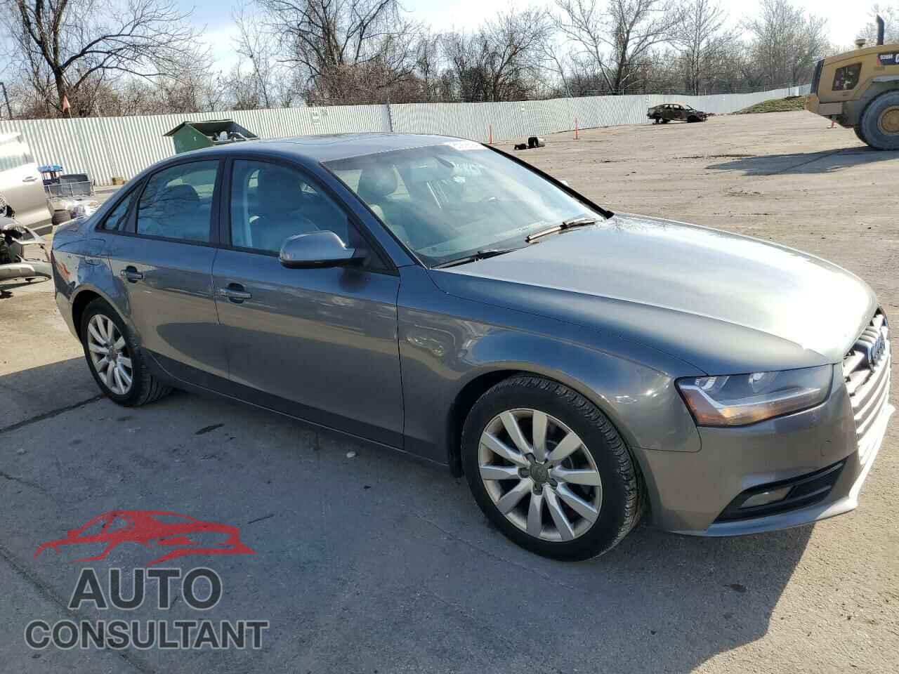 AUDI A4 2013 - WAUDFAFL5DN012979