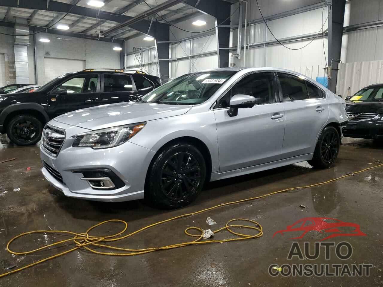 SUBARU LEGACY 2018 - 4S3BNAF6XJ3029498