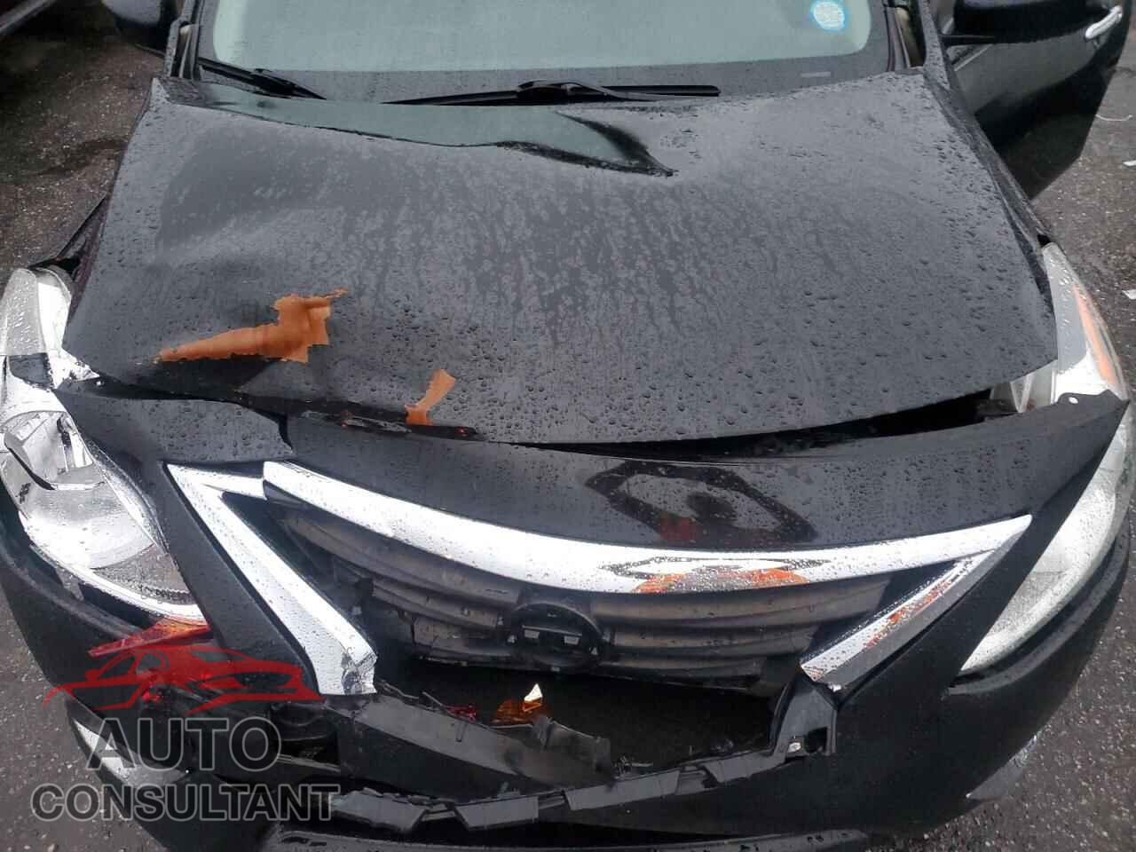 NISSAN VERSA 2019 - 3N1CN7AP3KL830709
