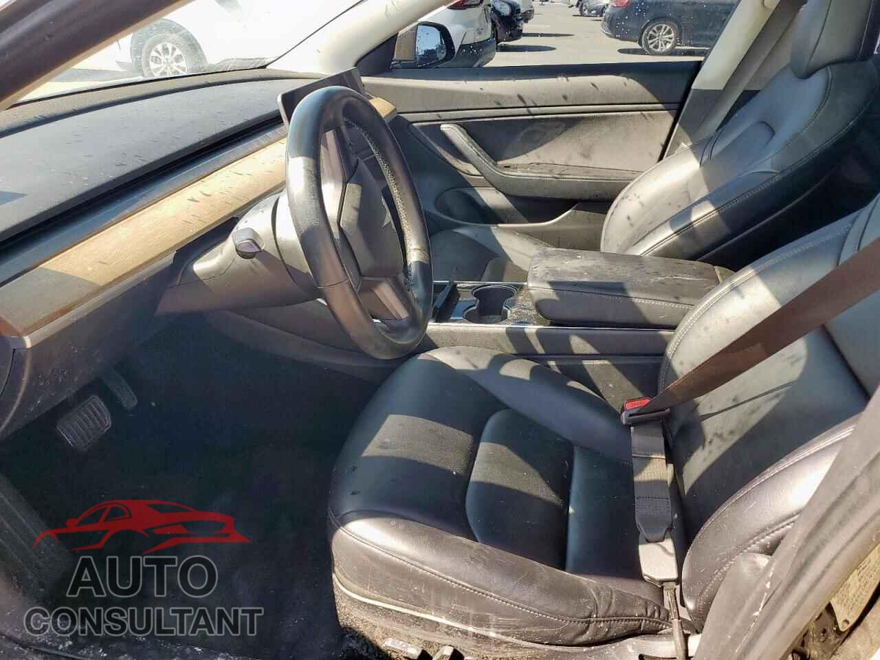 TESLA MODEL 3 2018 - 5YJ3E1EA2JF050925