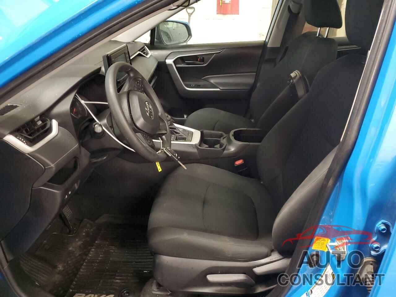 TOYOTA RAV4 2020 - 2T3G1RFV2LW120658