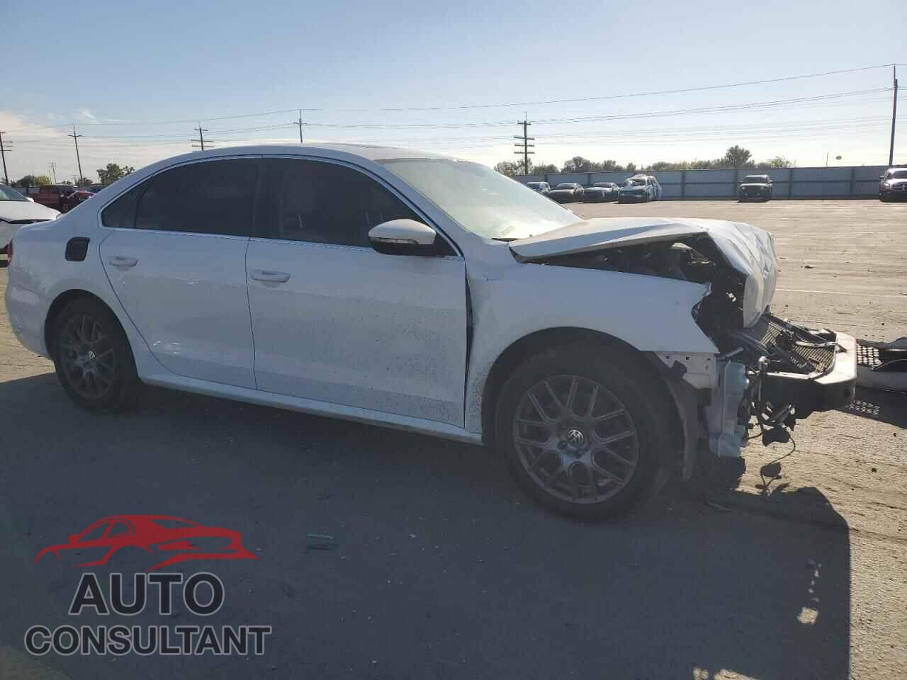 VOLKSWAGEN PASSAT 2012 - 1VWBP7A39CC036128