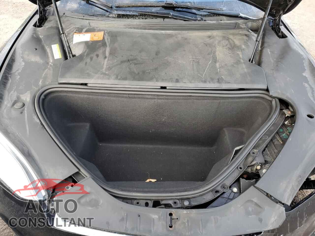 TESLA MODEL S 2016 - 5YJSA1E46GF152593