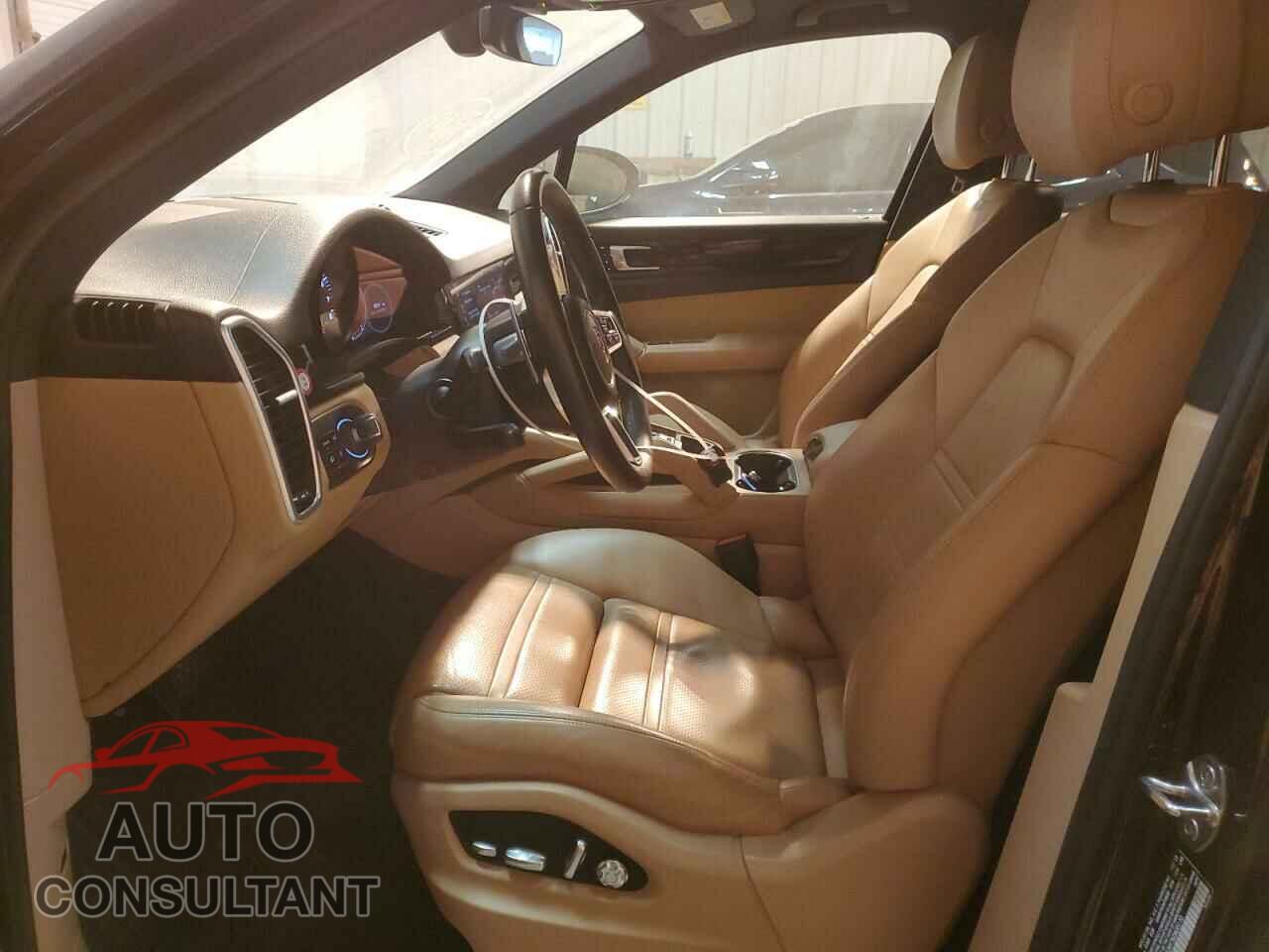 PORSCHE CAYENNE 2019 - WP1AA2AY7KDA00170