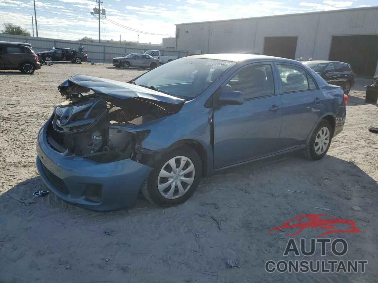 TOYOTA COROLLA 2013 - 5YFBU4EE8DP075761