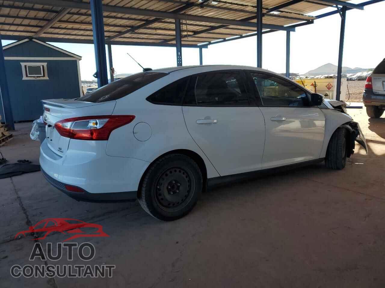 FORD FOCUS 2014 - 1FADP3F23EL383208