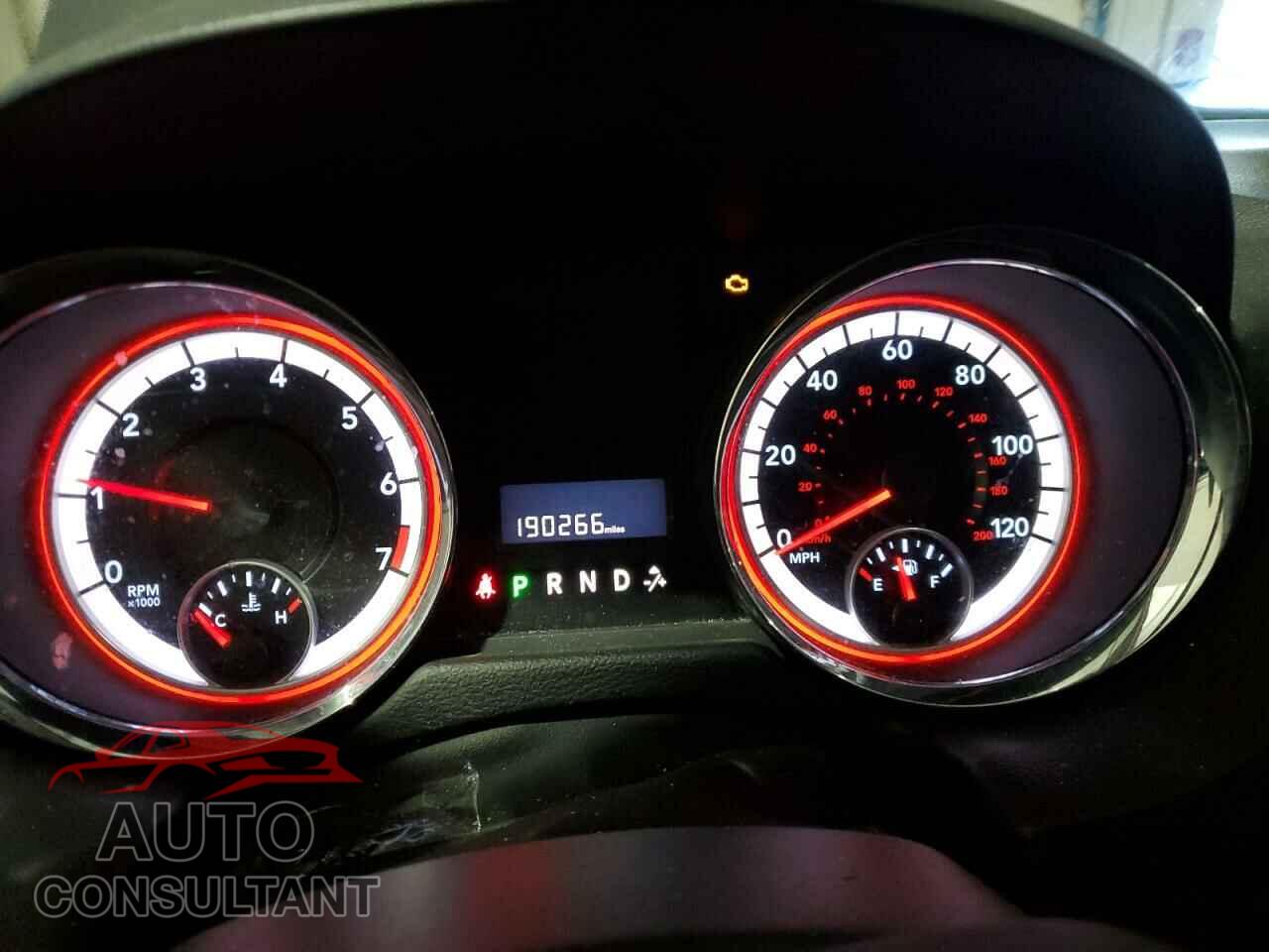 DODGE CARAVAN 2011 - 2D4RN3DG7BR690617