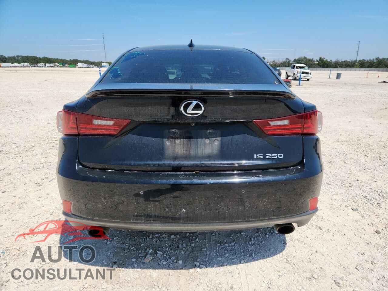 LEXUS IS 2014 - JTHBF1D25E5001033
