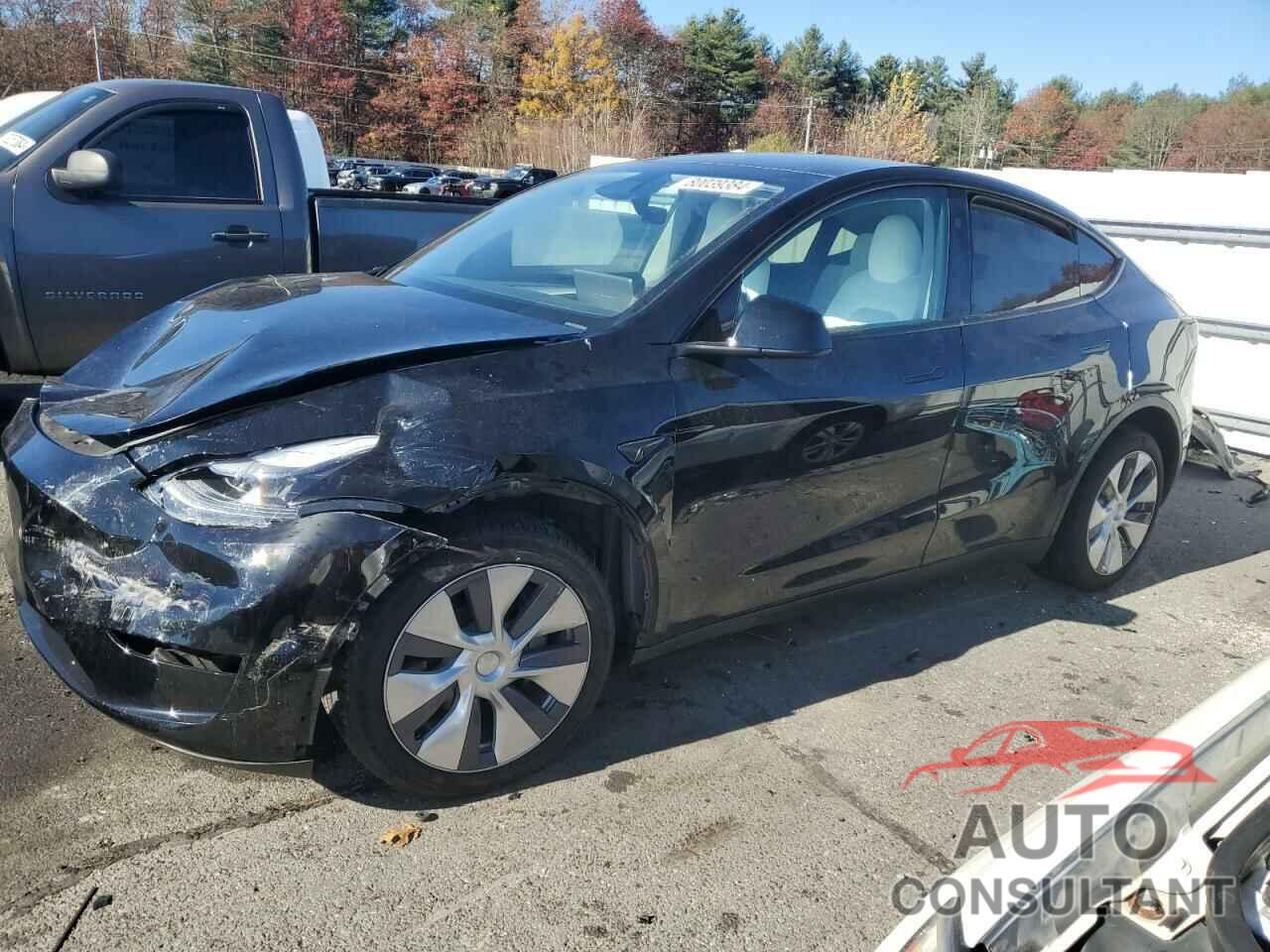 TESLA MODEL Y 2023 - 7SAYGDEE7PA192376
