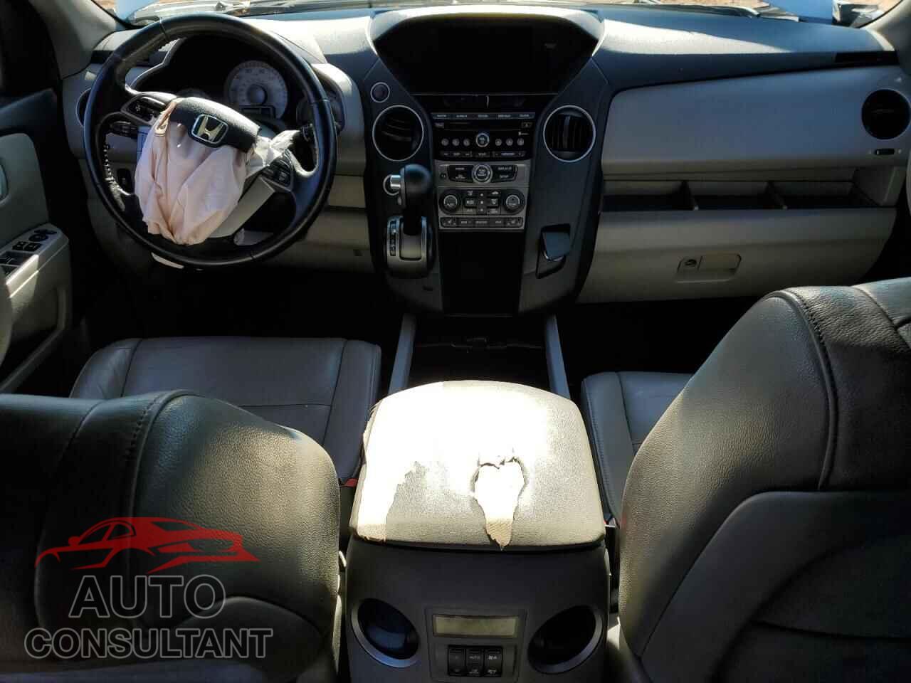 HONDA PILOT 2013 - 5FNYF4H5XDB025956