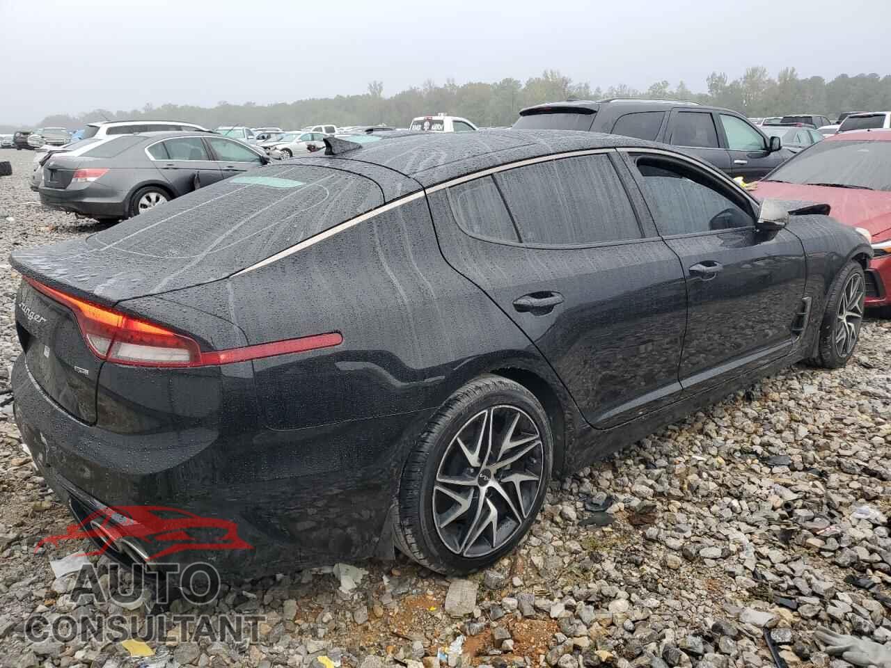KIA STINGER 2023 - KNAE35LD2P6127961