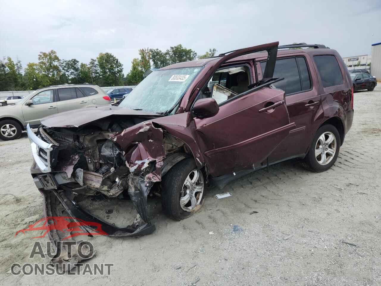 HONDA PILOT 2013 - 5FNYF4H51DB032293