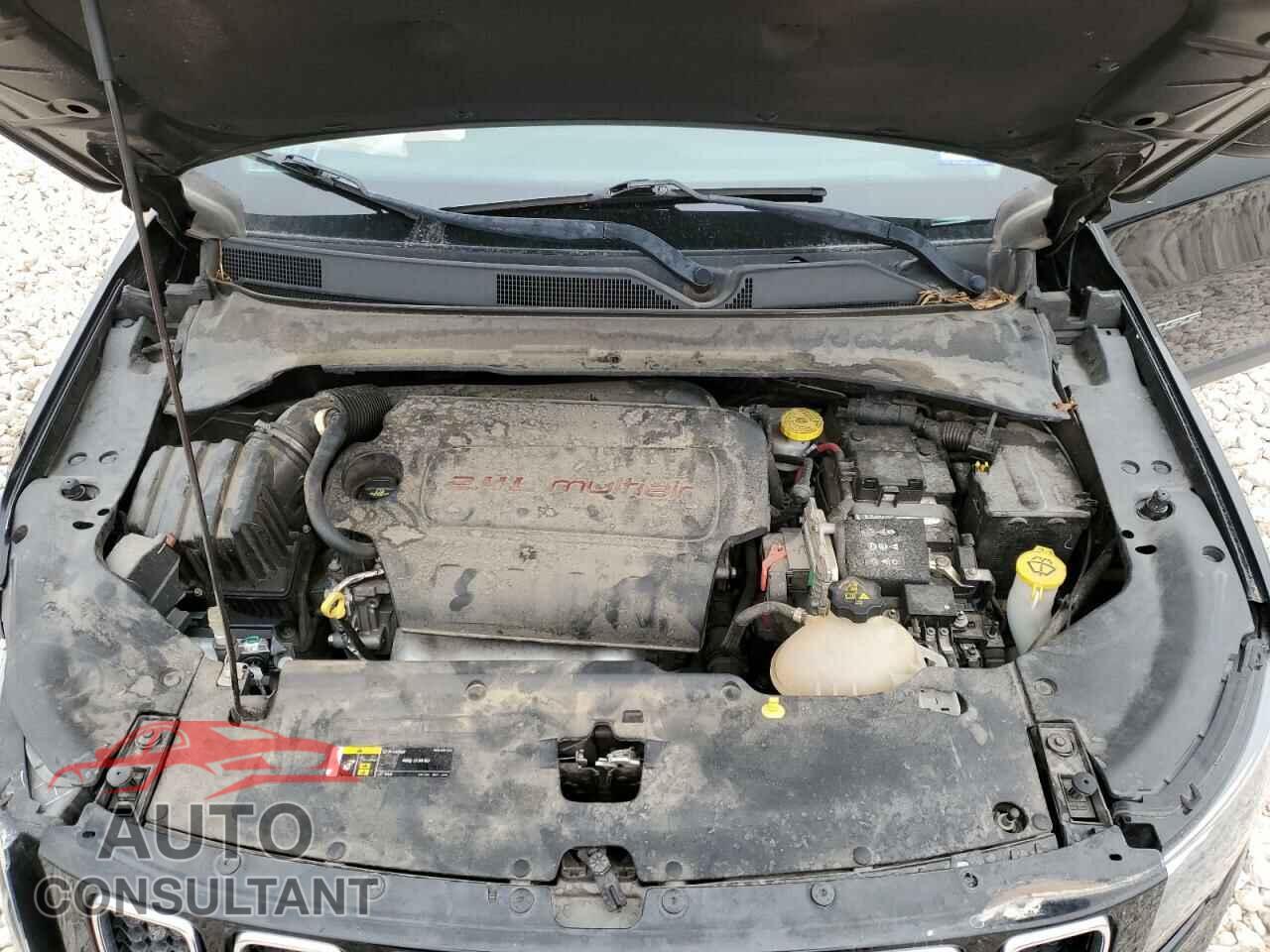 JEEP COMPASS 2018 - 3C4NJCBB7JT368411