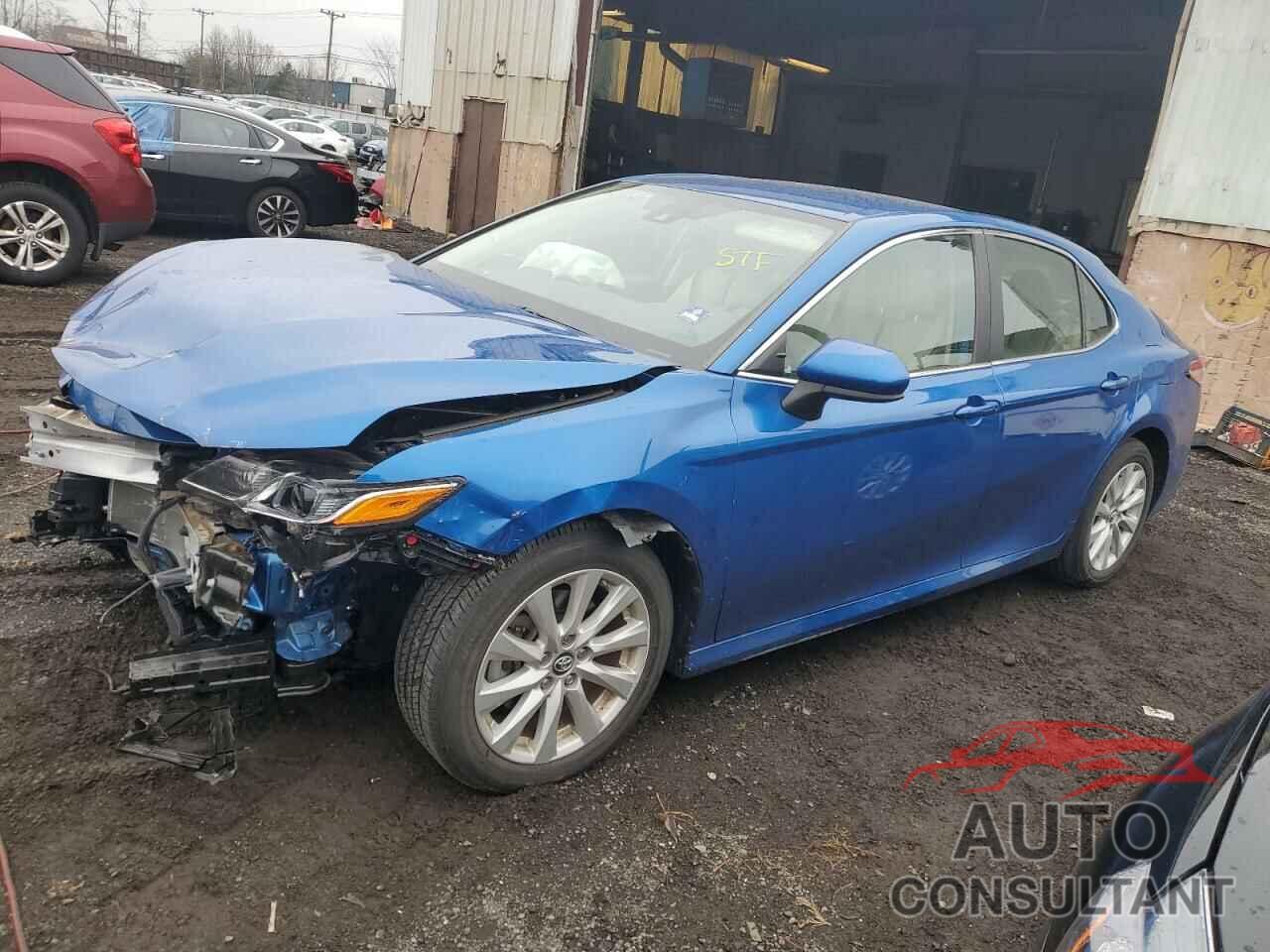 TOYOTA CAMRY 2019 - 4T1B11HK2KU217140