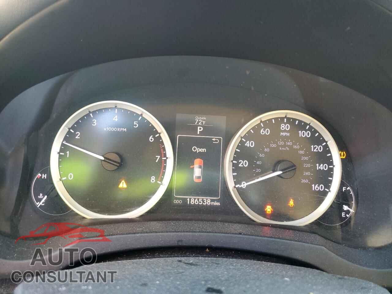 LEXUS IS 2014 - JTHCF1D24E5002372