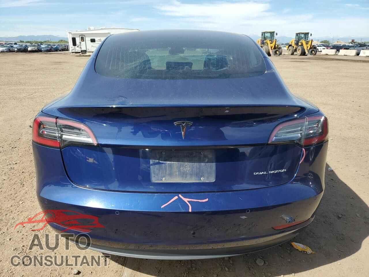 TESLA MODEL 3 2018 - 5YJ3E1EB9JF091996