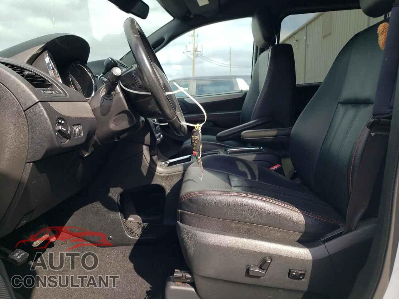 DODGE CARAVAN 2017 - 2C4RDGEG2HR698820