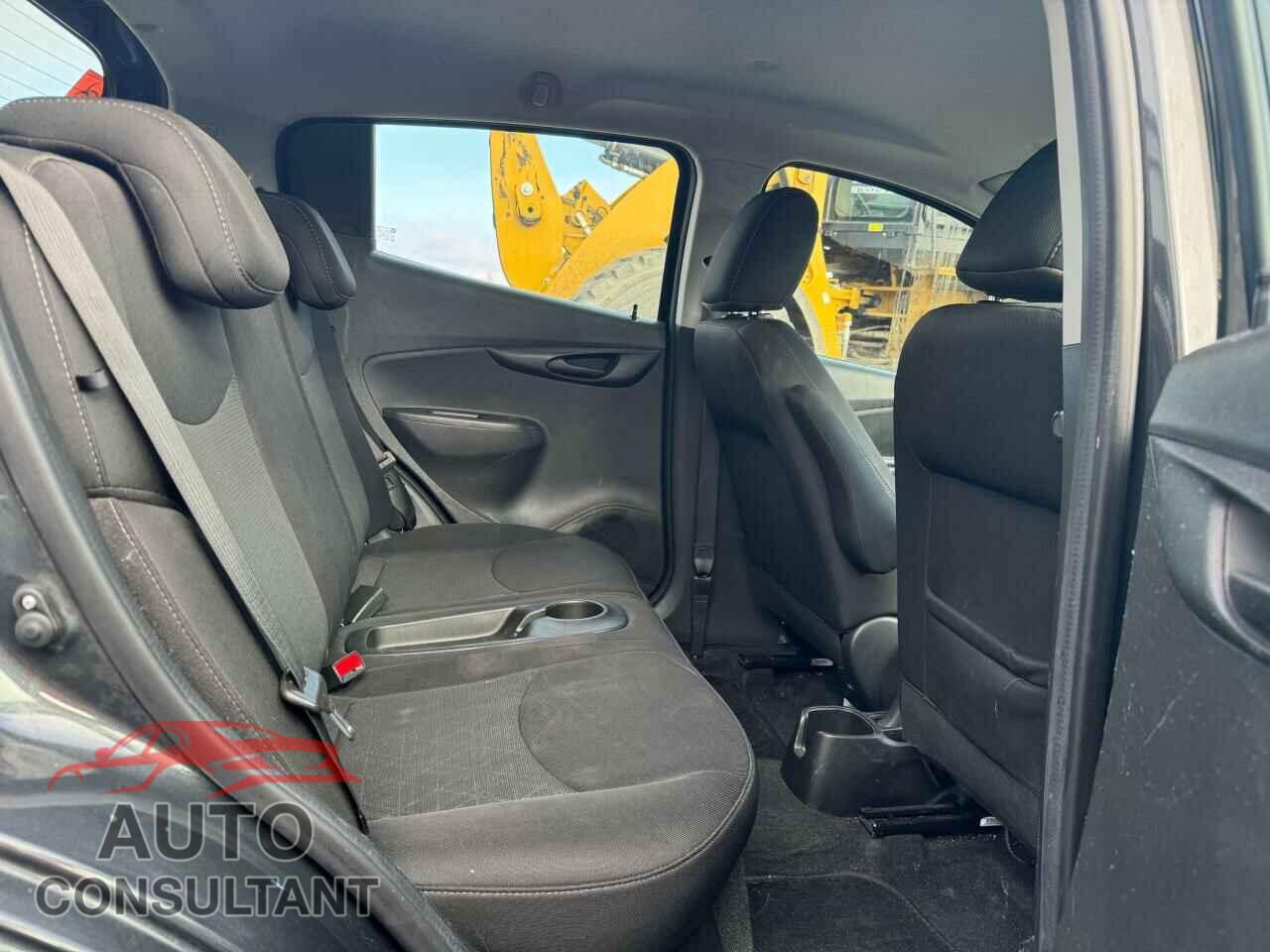 CHEVROLET SPARK 2021 - KL8CD6SAXMC218924