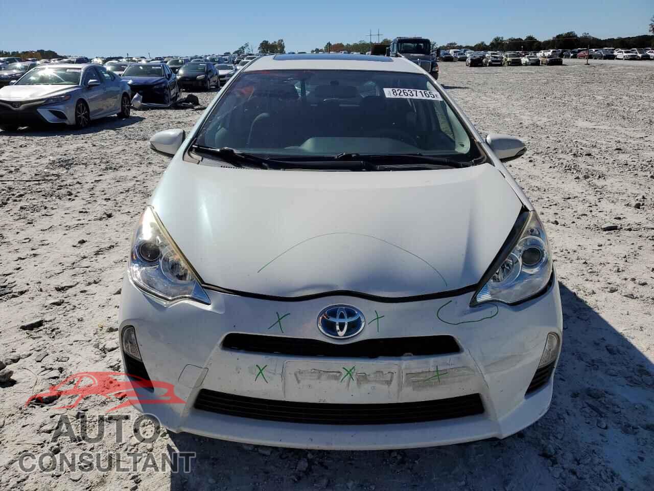 TOYOTA PRIUS 2014 - JTDKDTB38E1068005