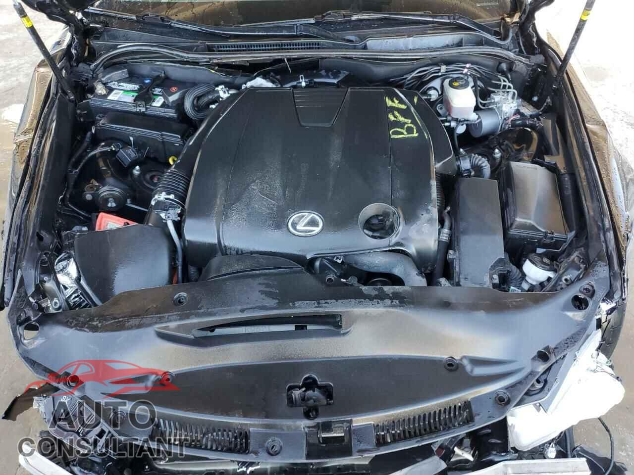 LEXUS IS 2014 - JTHBF1D28E5042823
