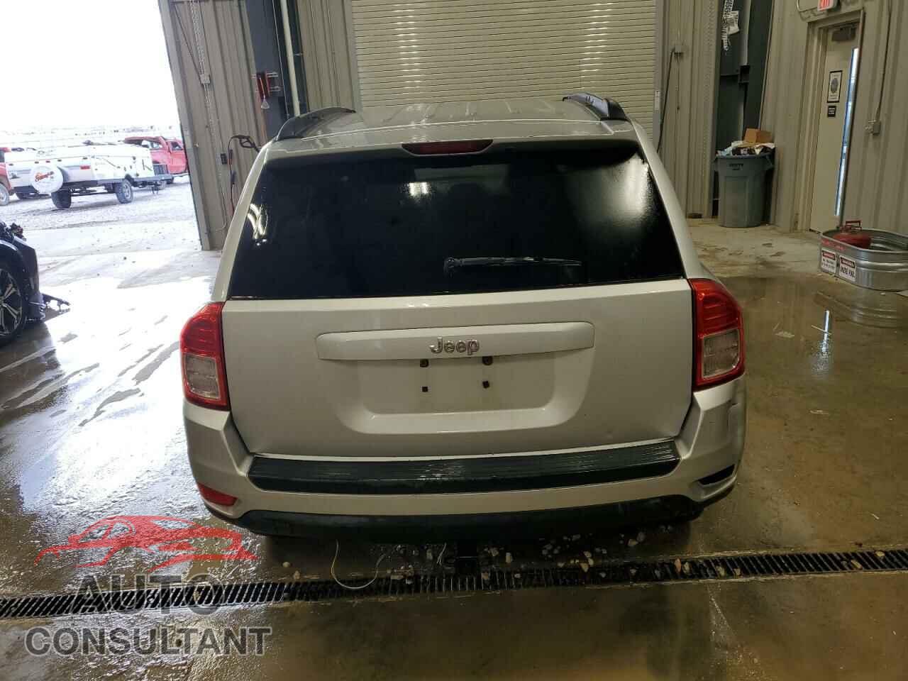 JEEP COMPASS 2011 - 1J4NT1FB0BD245673