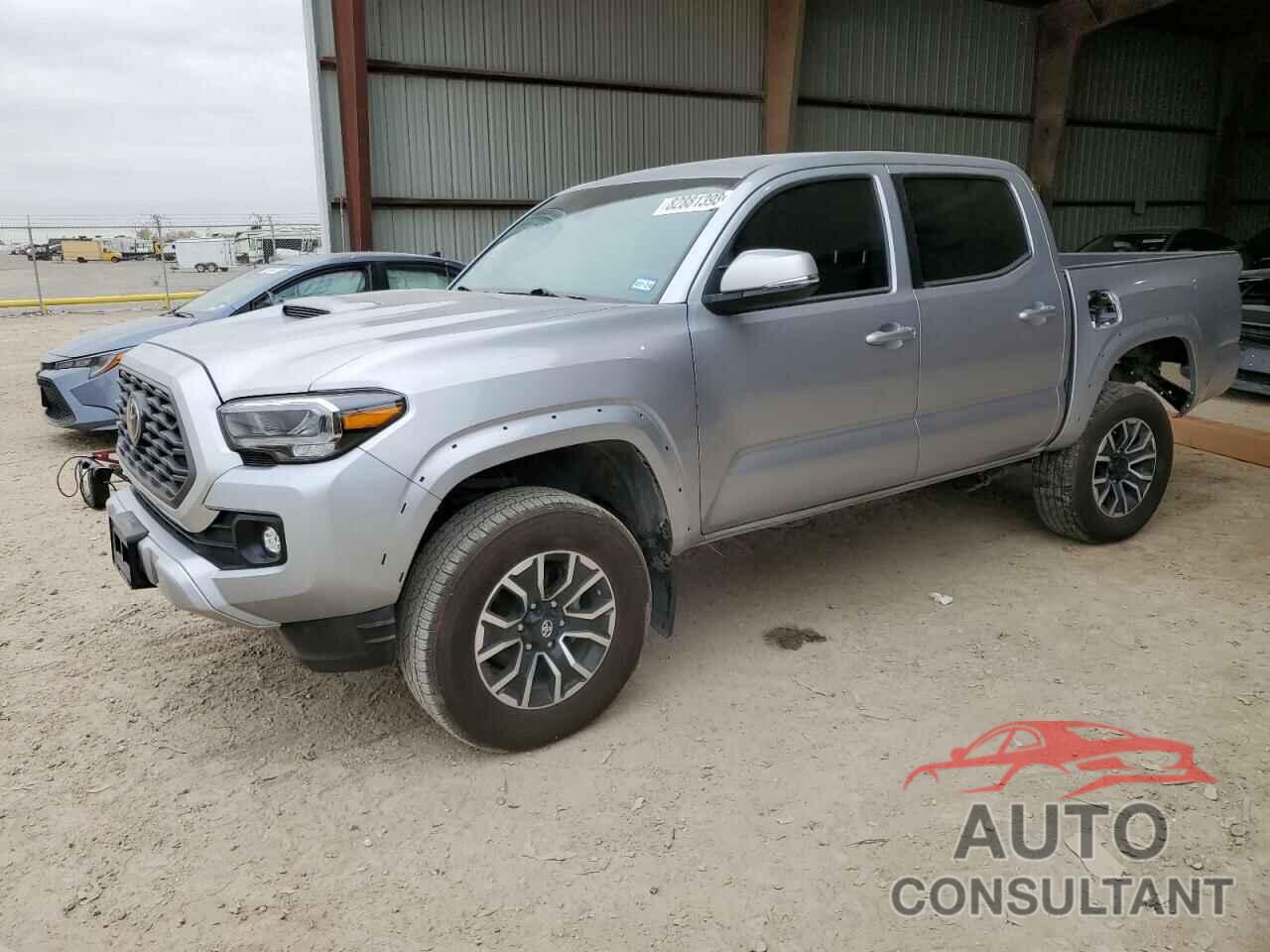 TOYOTA TACOMA 2022 - 3TYAZ5CN2NT023660