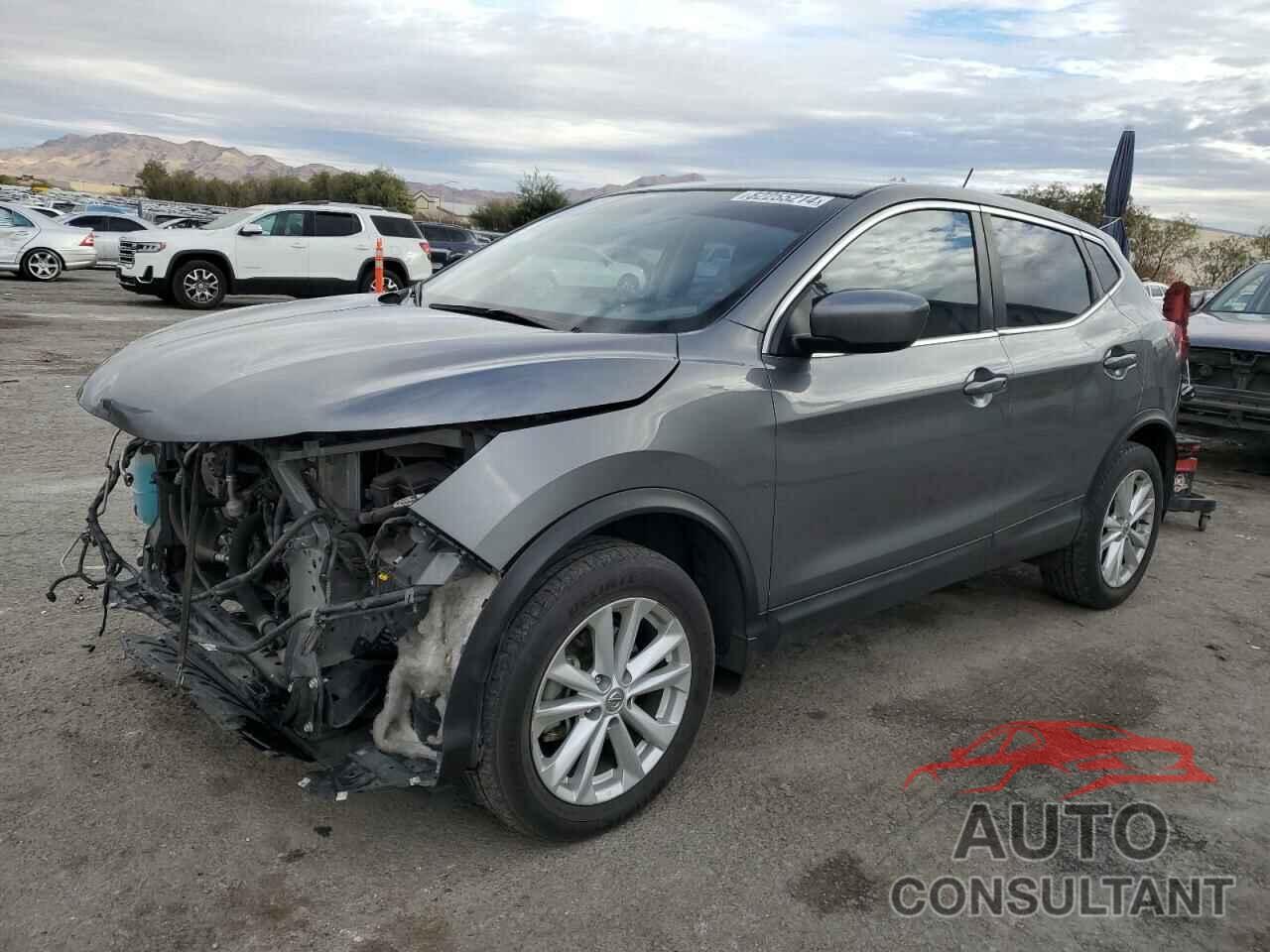 NISSAN ROGUE 2017 - JN1BJ1CP7HW018110