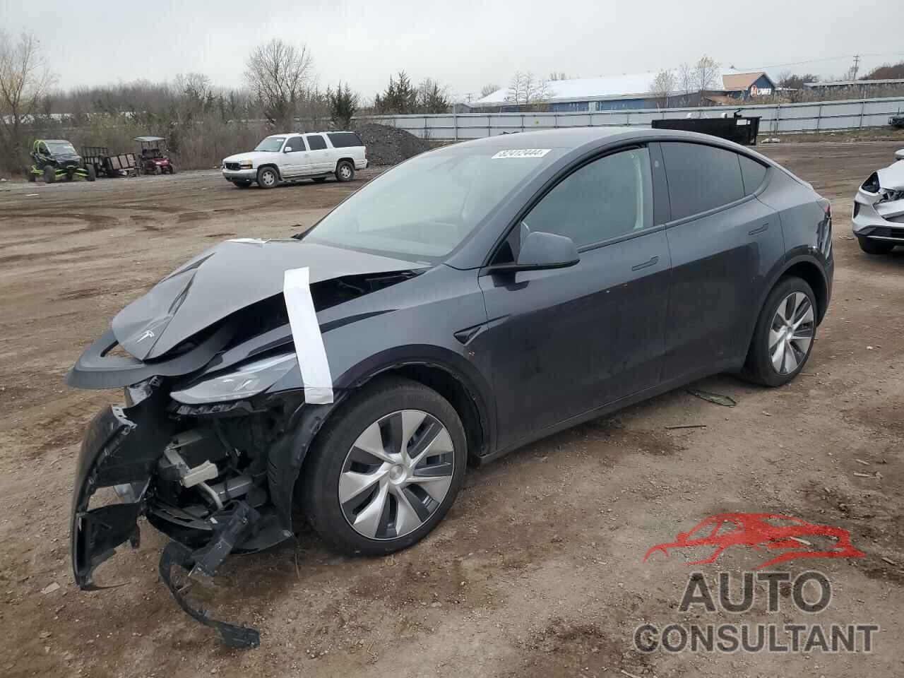 TESLA MODEL Y 2024 - 7SAYGDEE8RF988348