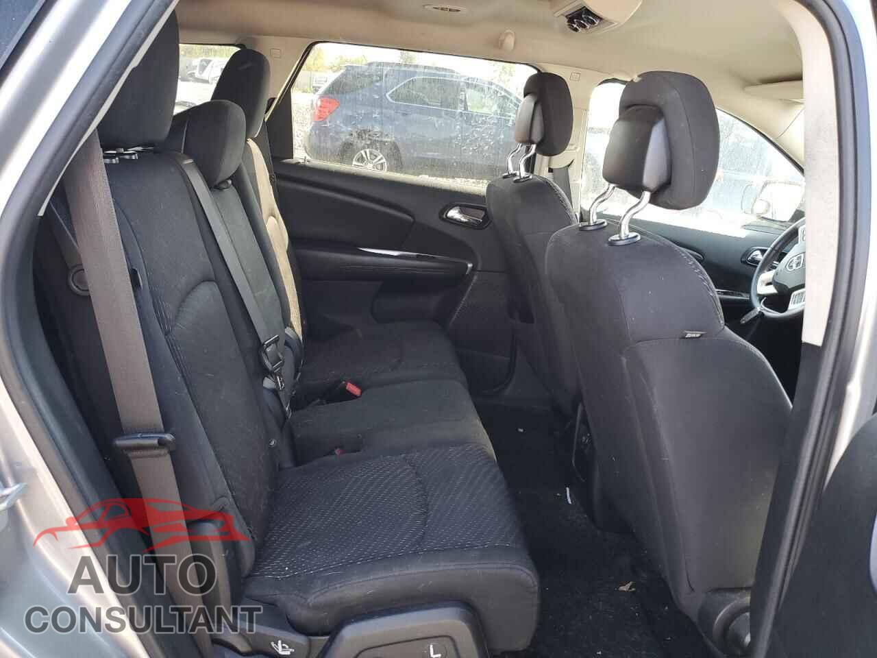DODGE JOURNEY 2015 - 3C4PDCBB7FT560855