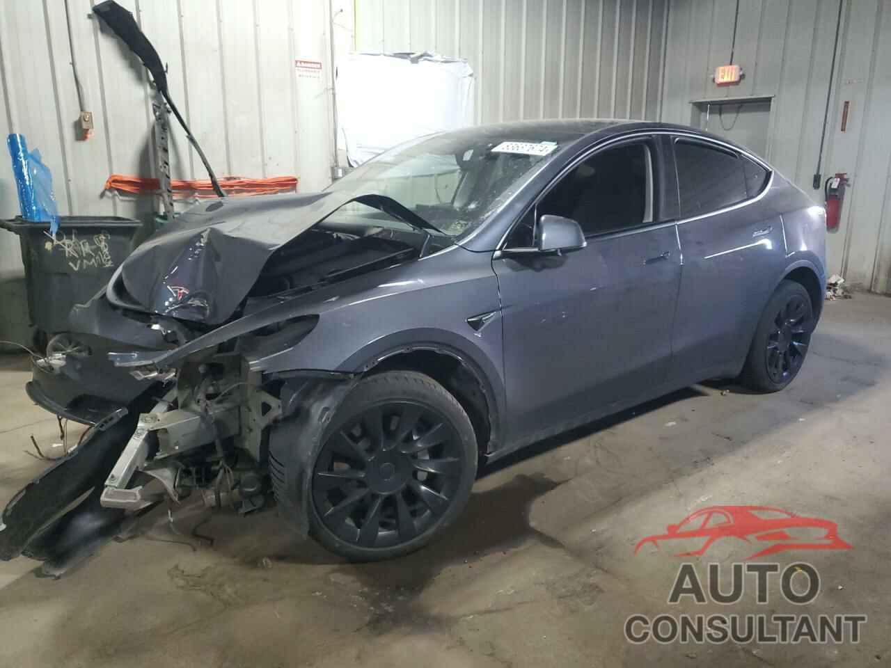 TESLA MODEL Y 2023 - 7SAYGDEE6PF752245