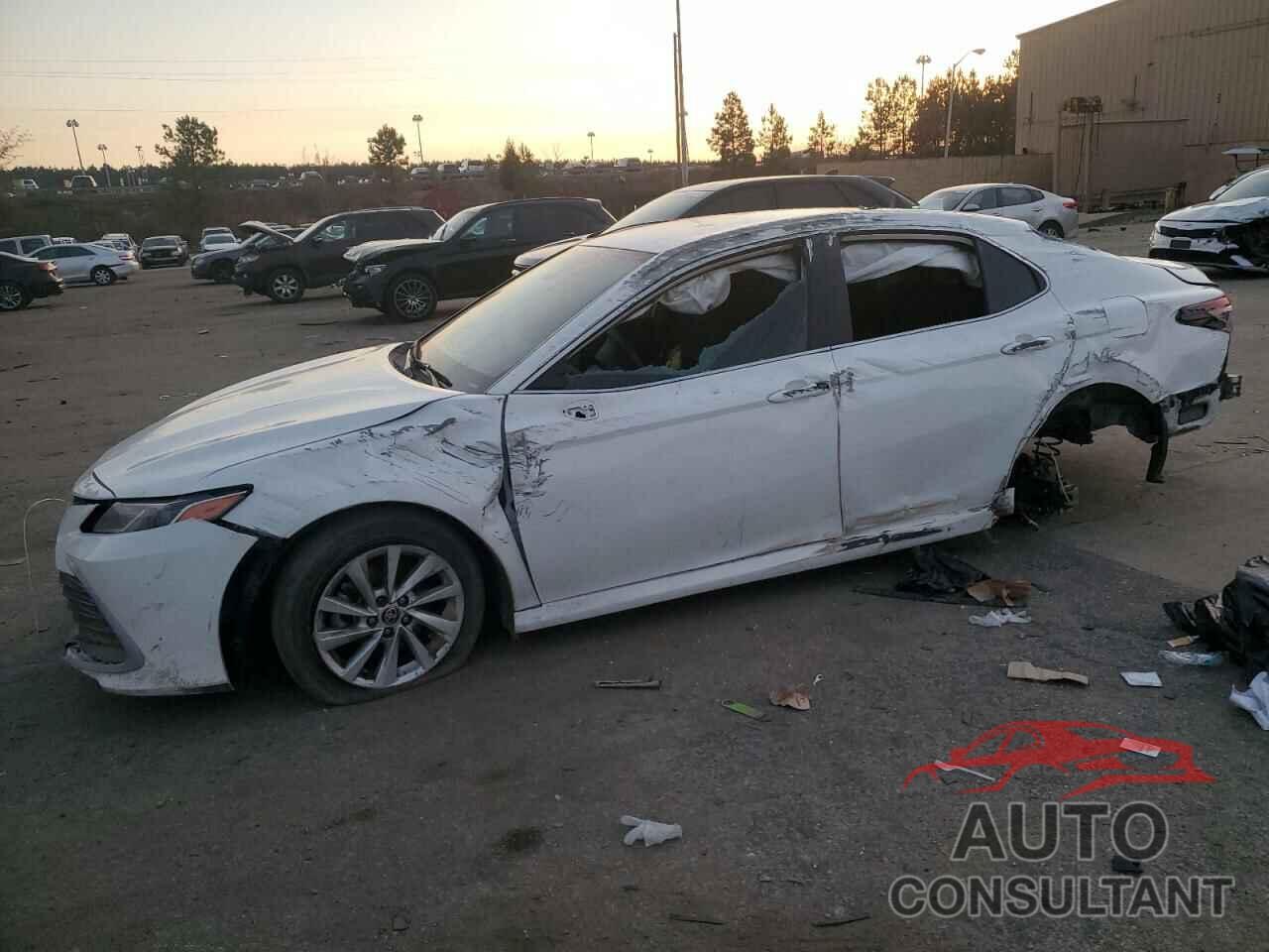 TOYOTA CAMRY 2023 - 4T1C11AK6PU773697