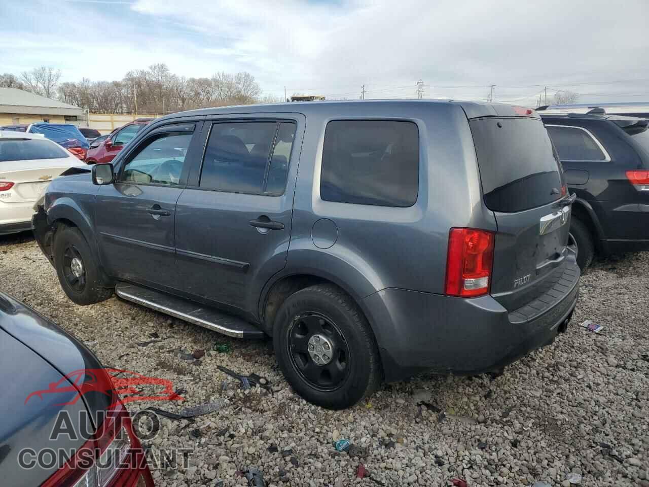 HONDA PILOT 2013 - 5FNYF3H2XDB013449