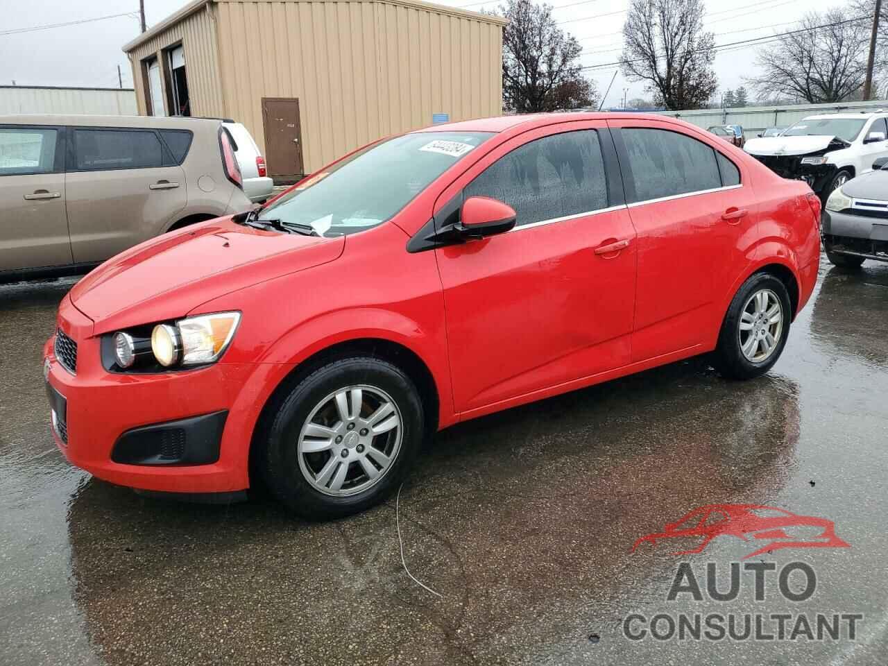 CHEVROLET SONIC 2015 - 1G1JC5SH4F4167743