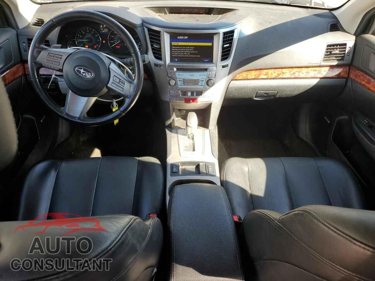SUBARU OUTBACK 2011 - 4S4BRDLC8B2425402