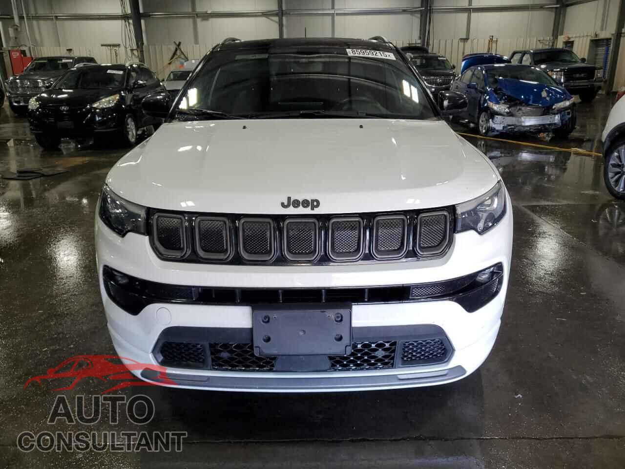 JEEP COMPASS 2022 - 3C4NJDCB9NT140582