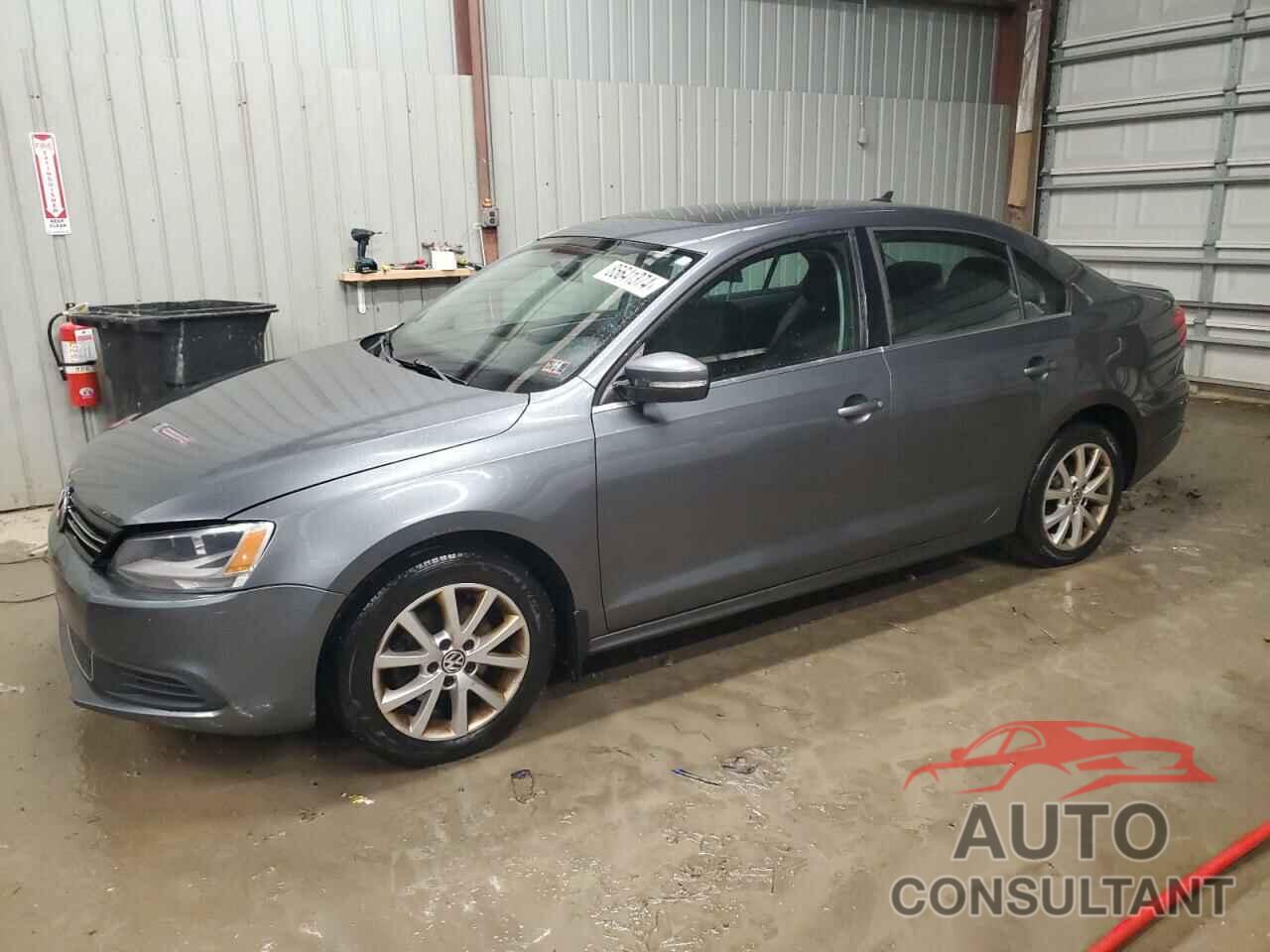 VOLKSWAGEN JETTA 2013 - 3VWDP7AJXDM379621