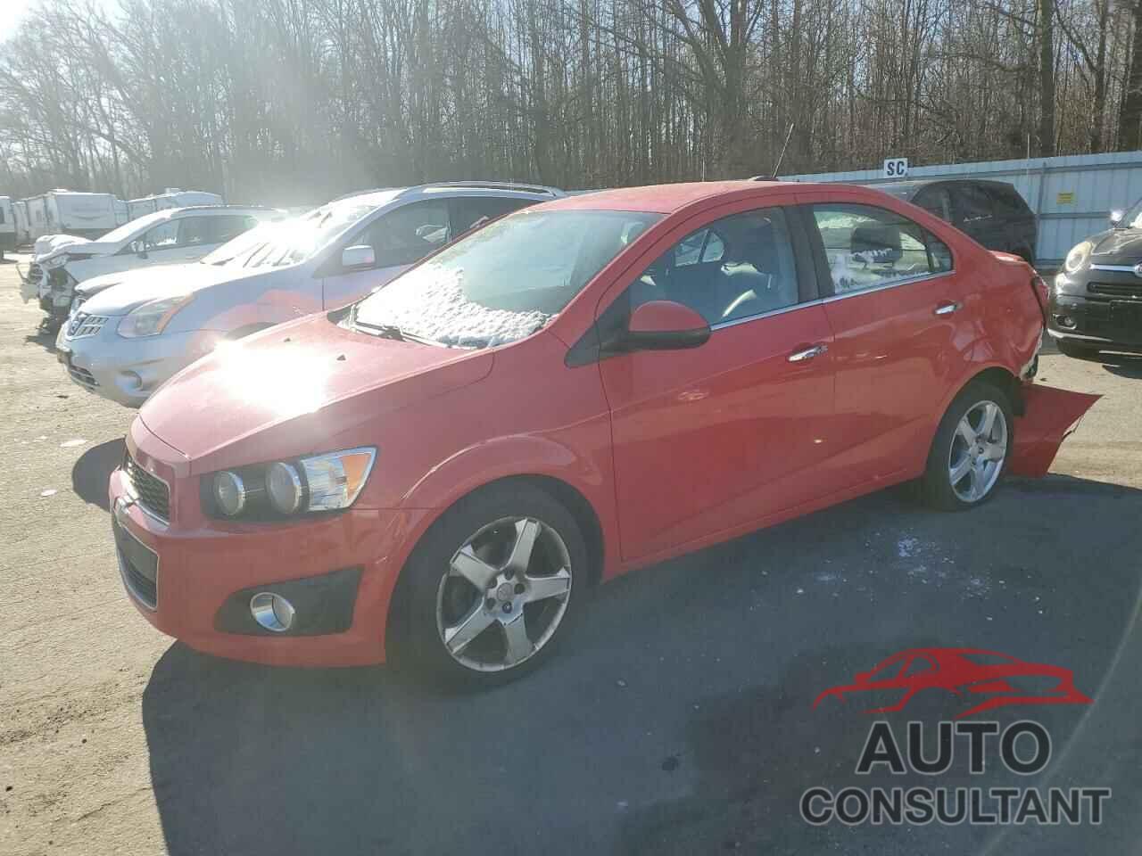 CHEVROLET SONIC 2016 - 1G1JE5SB2G4139916