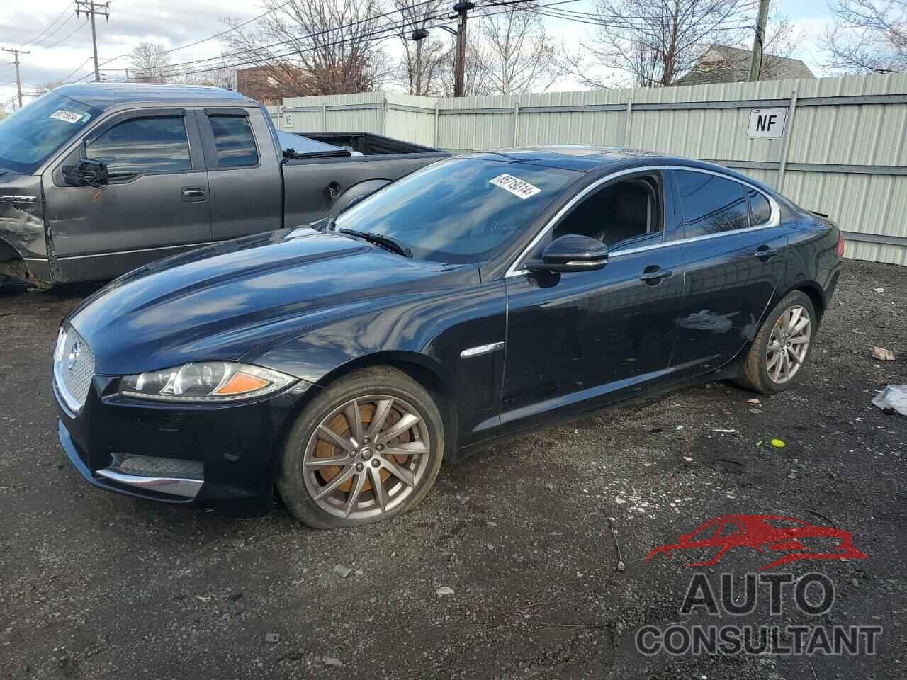 JAGUAR XF 2012 - SAJWA0FB2CLS58489