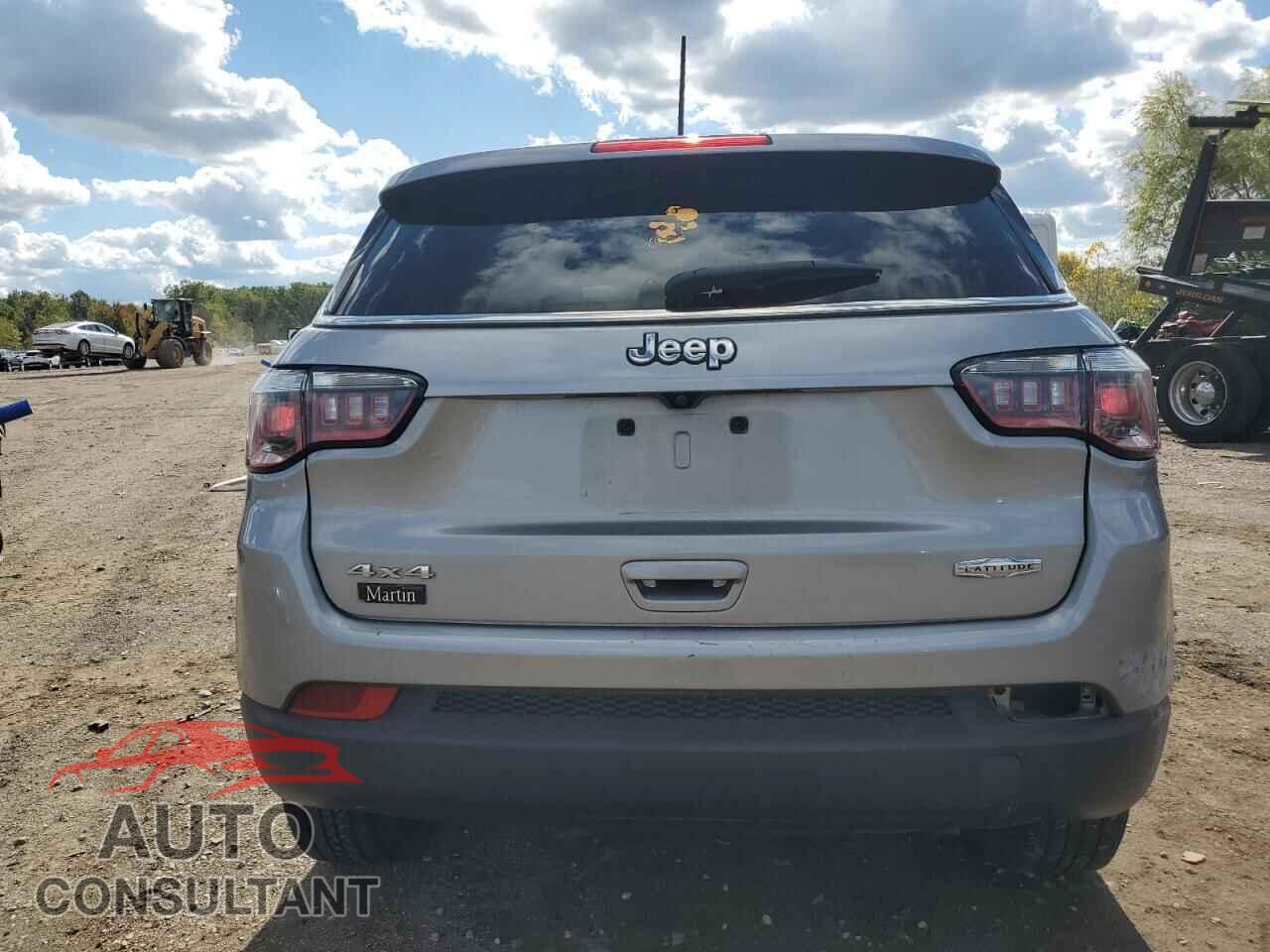 JEEP COMPASS 2018 - 3C4NJDBB8JT354863