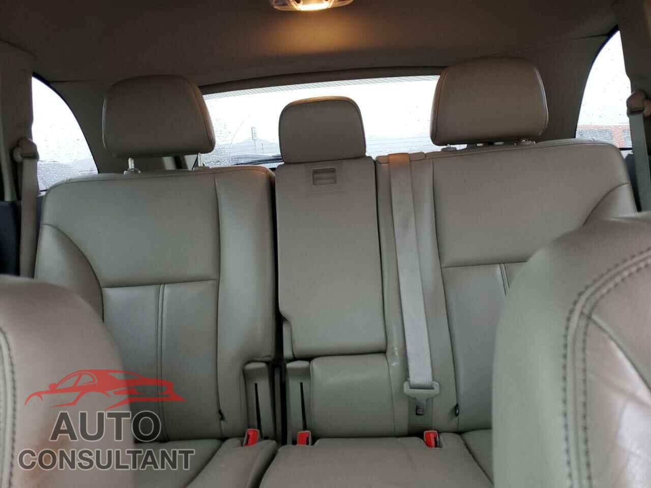 FORD EDGE 2011 - 2FMDK3JC2BBA72188