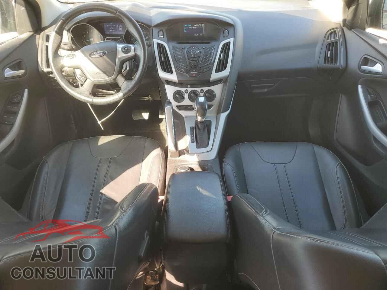 FORD FOCUS 2013 - 1FADP3K2XDL255066