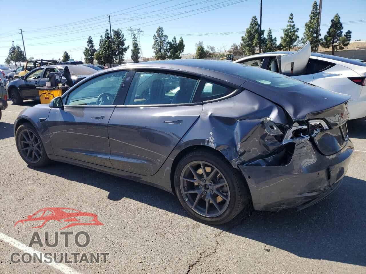 TESLA MODEL 3 2021 - 5YJ3E1EB4MF995906