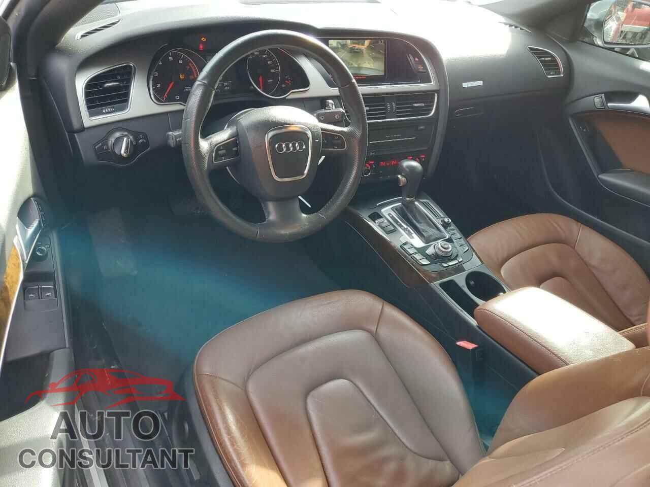 AUDI A5 2011 - WAULFAFR8BA017484