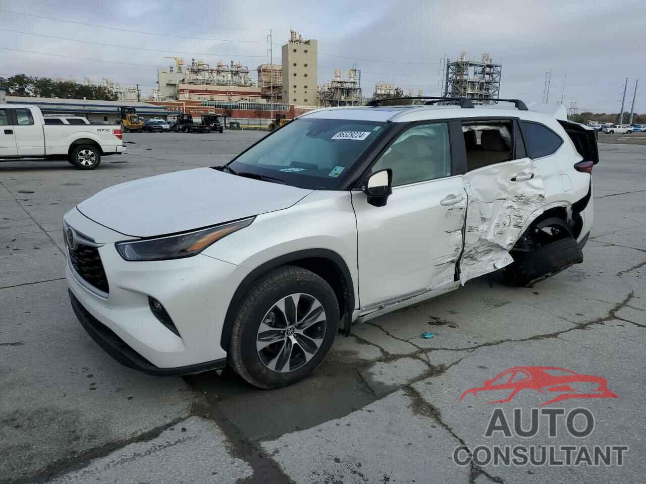 TOYOTA HIGHLANDER 2024 - 5TDKDRAH5RS541710